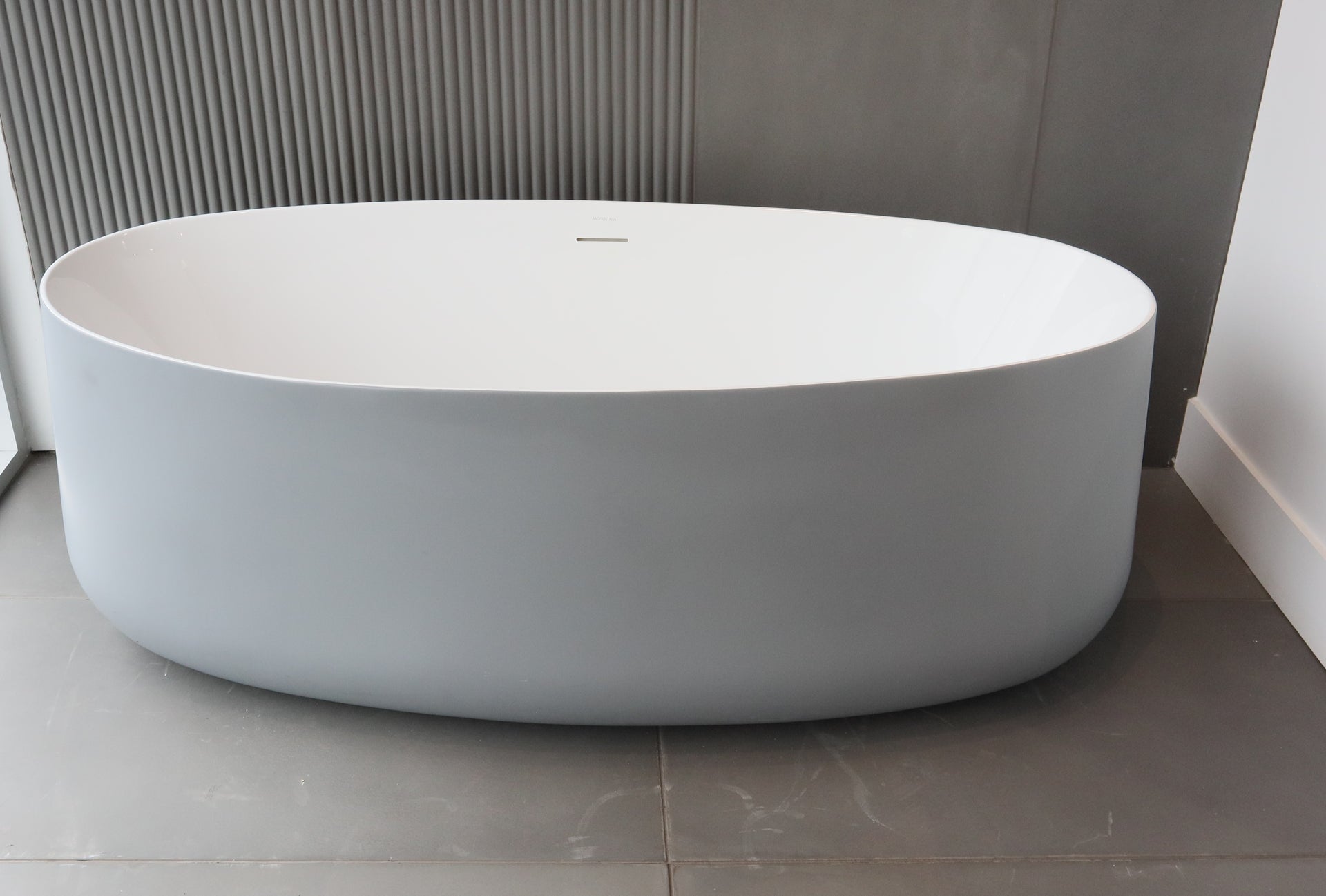 Atlantis Free Standing Tub